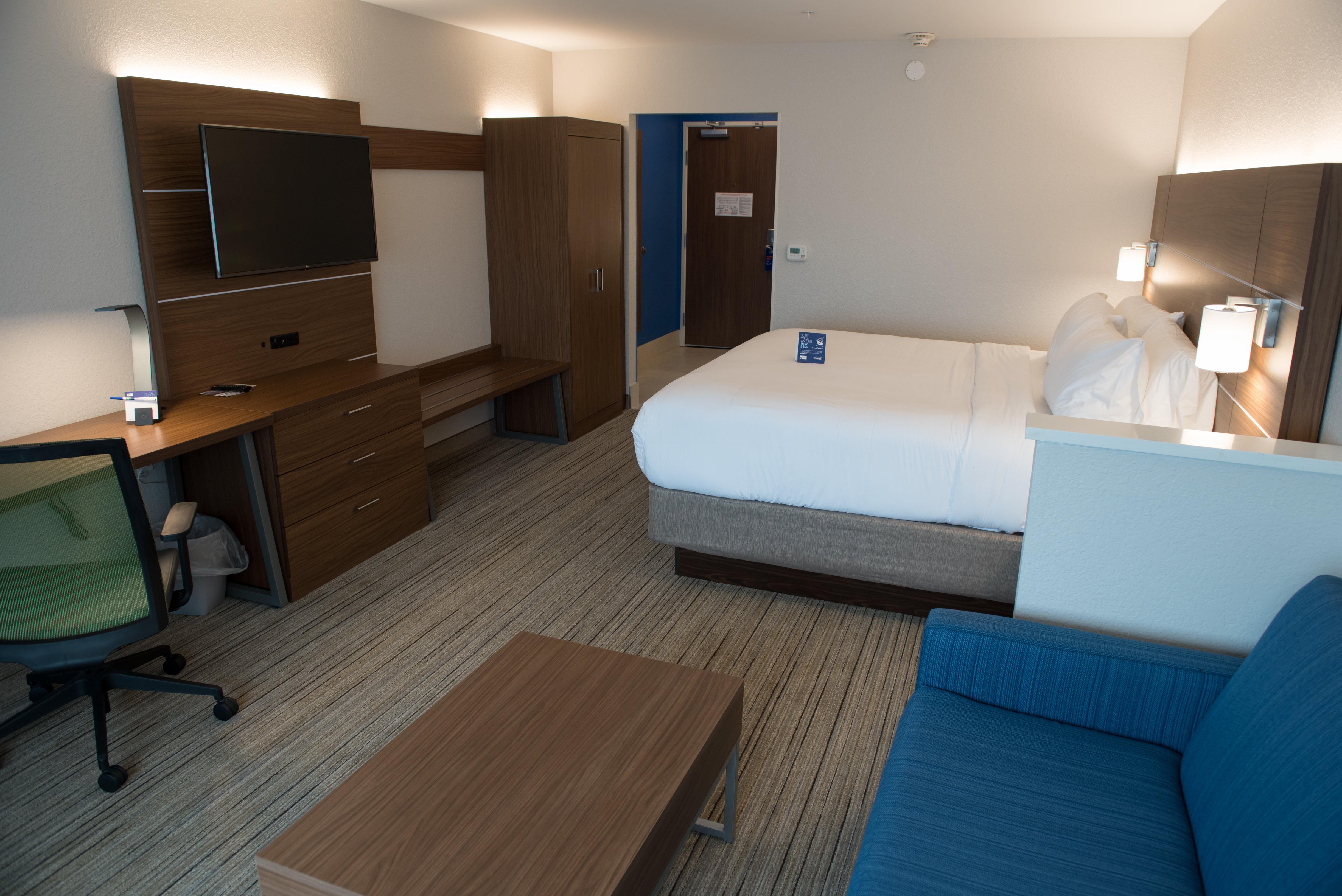 Holiday Inn Express & Suites - Dayton Southwest By Ihg Exterior photo