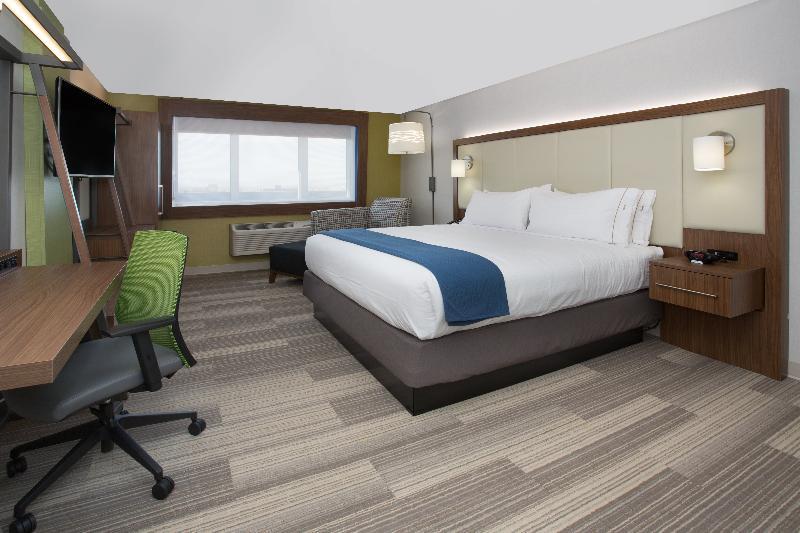 Holiday Inn Express & Suites - Dayton Southwest By Ihg Exterior photo